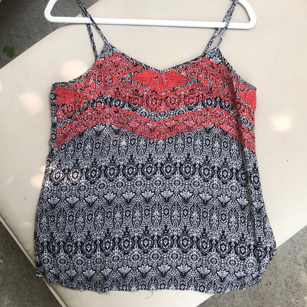 Woman’s Tank L